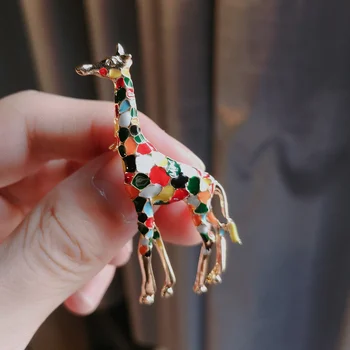 RINHOO Lepe Emajl Živo Žirafa Božič Elk Broške za Ženske Srčkan Živali Jelena Broška Pin Modni Nakit Božična Darila